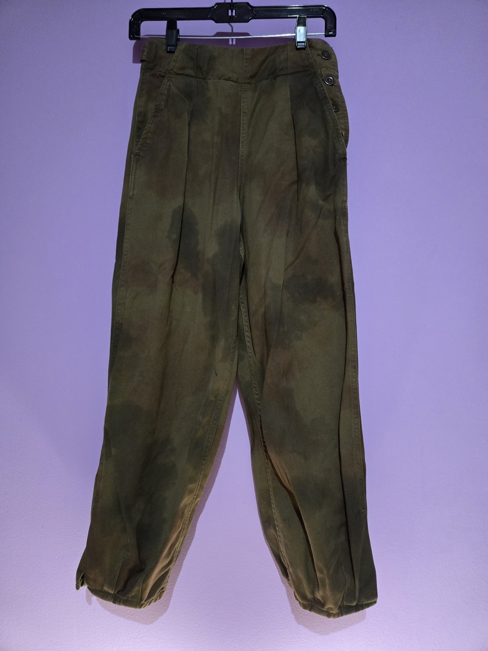 AG Women's Olive Green Casual Pants